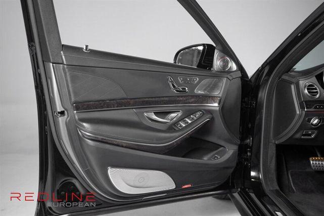 Photo of 2016 black Mercedes-Benz AMG S