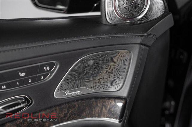 Photo of 2016 black Mercedes-Benz AMG S