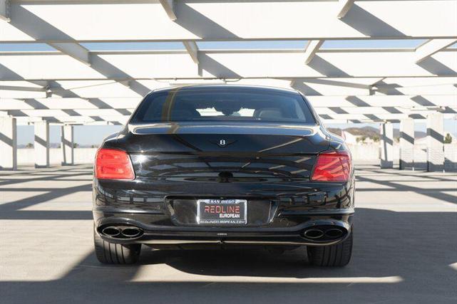 Photo of 2021 black Bentley Flying Spur