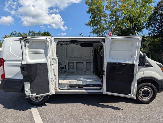 Photo of 2016 Oxford White Ford Transit-150