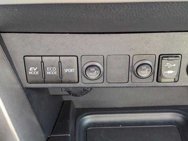 Photo of 2017 Electric Storm Blue Toyota RAV4 Hybrid