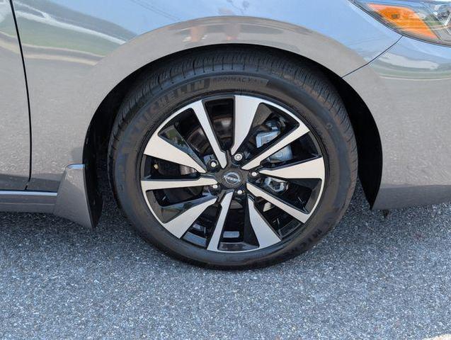 Photo of 2024 Gun Metallic Nissan Sentra