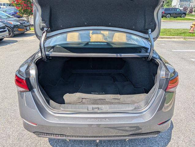 Photo of 2024 Gun Metallic Nissan Sentra