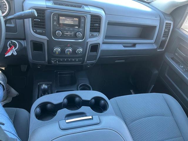 Photo of 2018 Granite Crystal Clearcoat Metallic RAM 2500