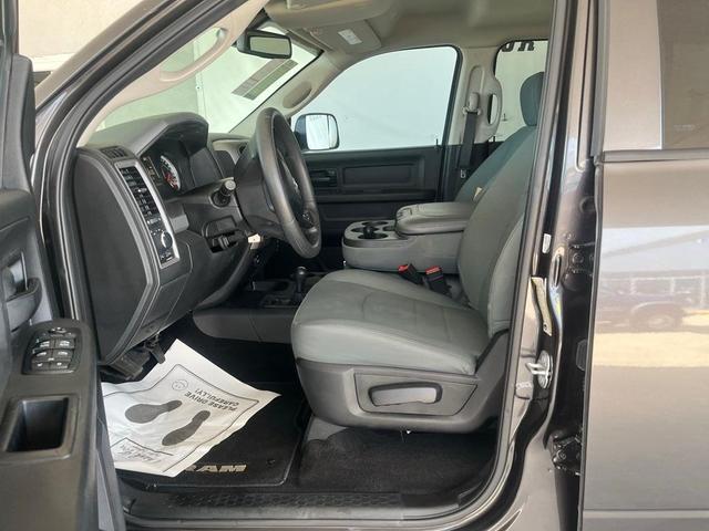 Photo of 2018 Granite Crystal Clearcoat Metallic RAM 2500