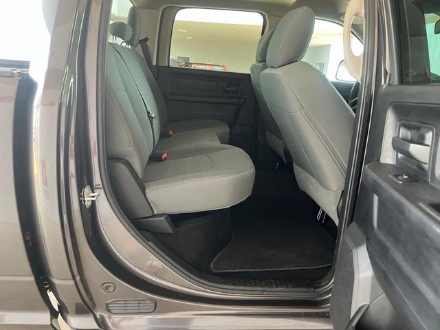 Photo of 2018 Granite Crystal Clearcoat Metallic RAM 2500