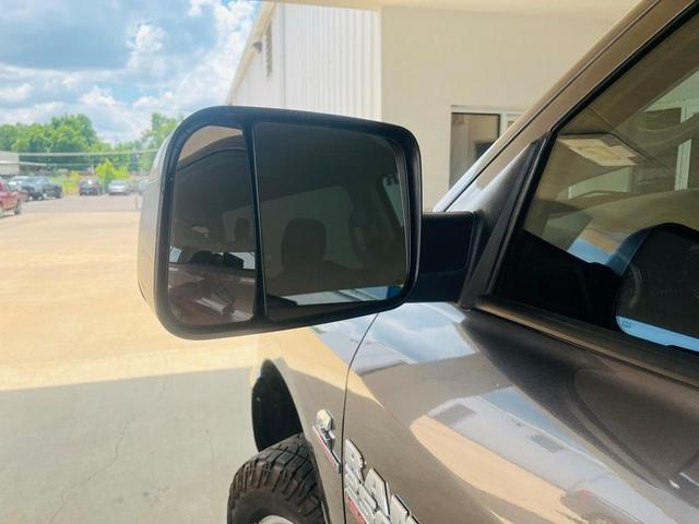 Photo of 2018 Granite Crystal Clearcoat Metallic RAM 2500