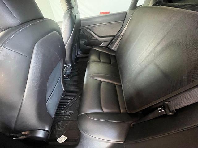 Photo of 2019 Black Tesla Model 3