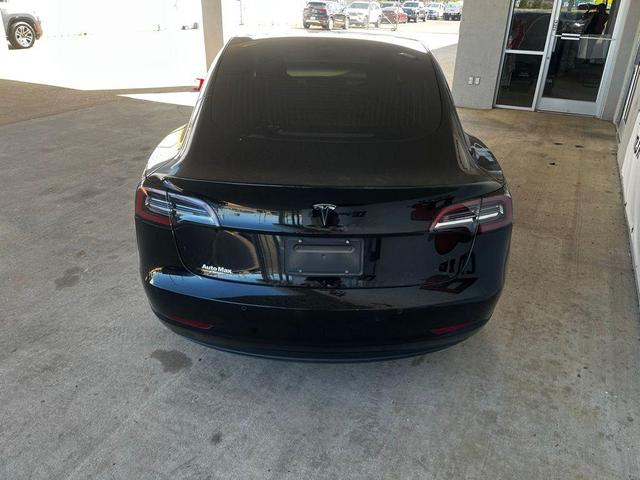 Photo of 2019 Black Tesla Model 3