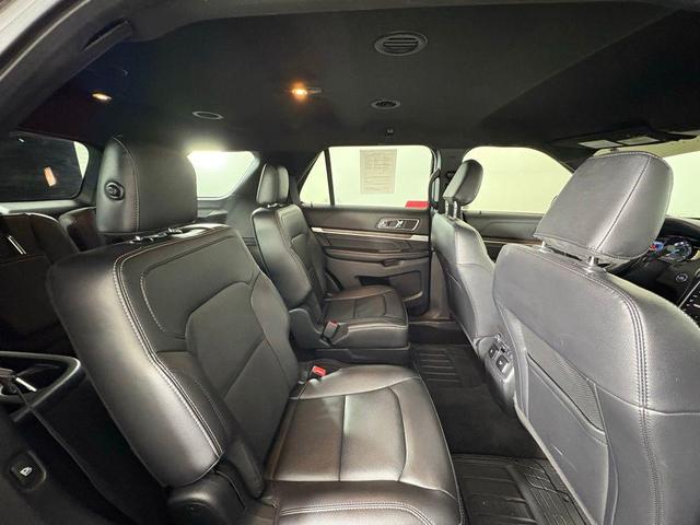 Photo of 2019 Magnetic Ford Explorer