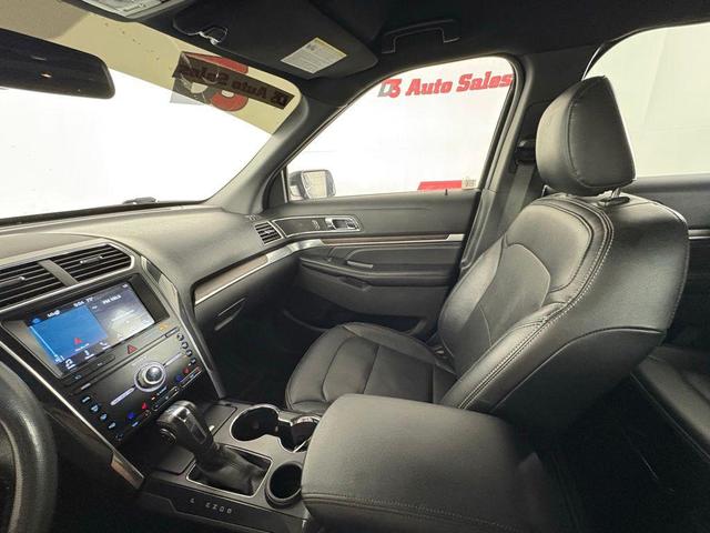 Photo of 2019 Magnetic Ford Explorer