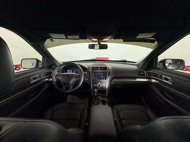 Photo of 2019 Magnetic Ford Explorer