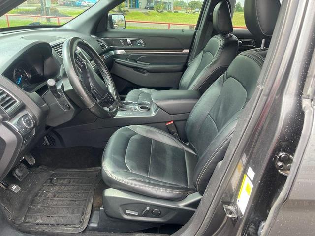 Photo of 2019 Magnetic Ford Explorer