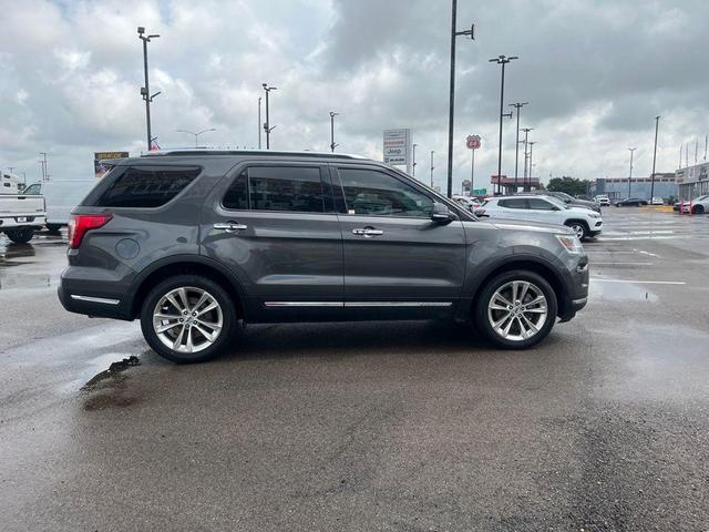 Photo of 2019 Magnetic Ford Explorer