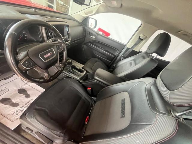 Photo of 2016 Cardinal Red GMC Canyon