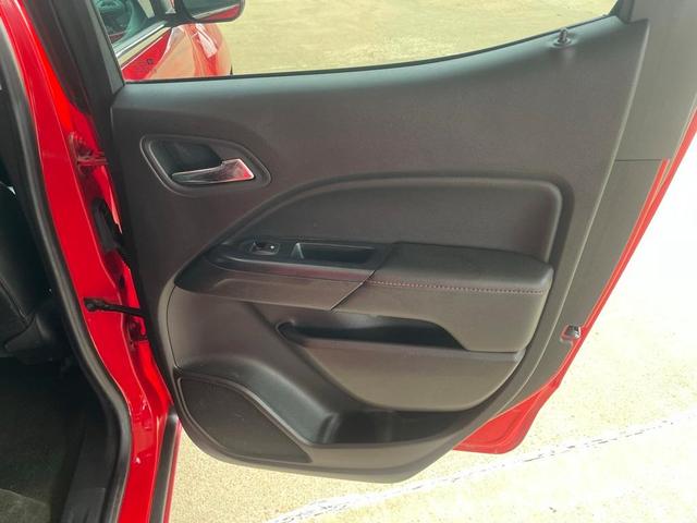 Photo of 2016 Cardinal Red GMC Canyon