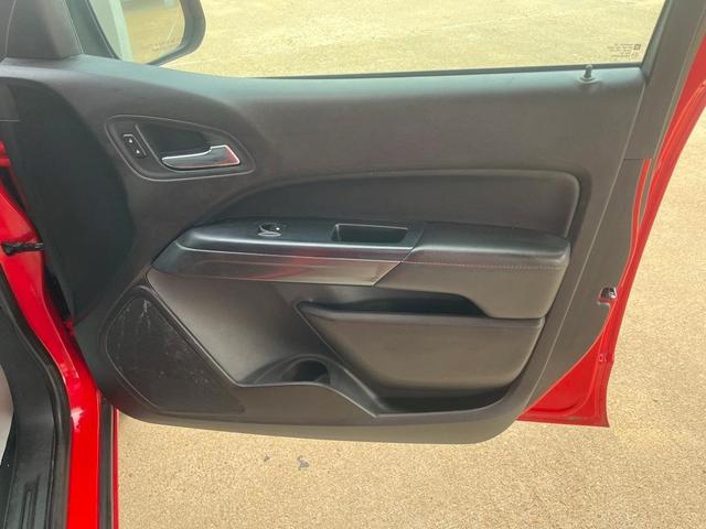 Photo of 2016 Cardinal Red GMC Canyon
