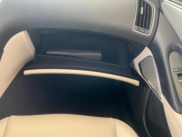 Photo of 2022 Majestic White INFINITI Q50