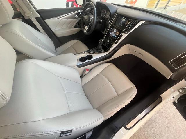 Photo of 2022 Majestic White INFINITI Q50