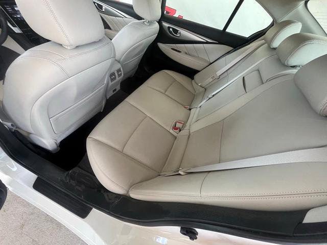 Photo of 2022 Majestic White INFINITI Q50