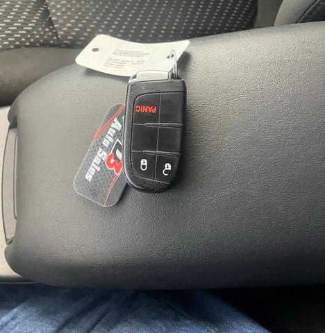Photo of 2020 Pitch Black Clearcoat Dodge Journey