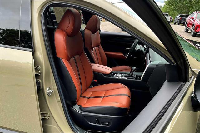 Photo of 2024 Zircon Sand Metallic Mazda CX-50