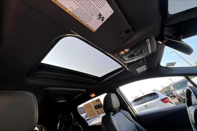 Photo of 2023 Celestial Silver Metallic Toyota Sienna