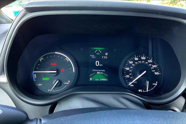 Photo of 2023 Celestial Silver Metallic Toyota Sienna