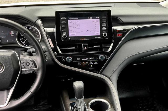Photo of 2024 Ice Cap Toyota Camry