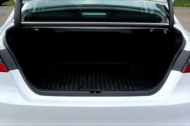 Photo of 2024 Ice Cap Toyota Camry