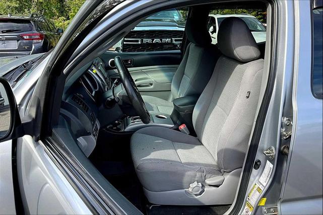 Photo of 2015 Silver Sky Metallic Toyota Tacoma
