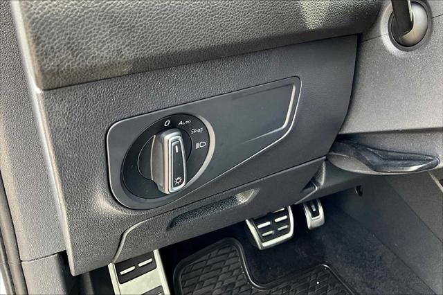 Photo of 2022 Pure White Volkswagen Tiguan