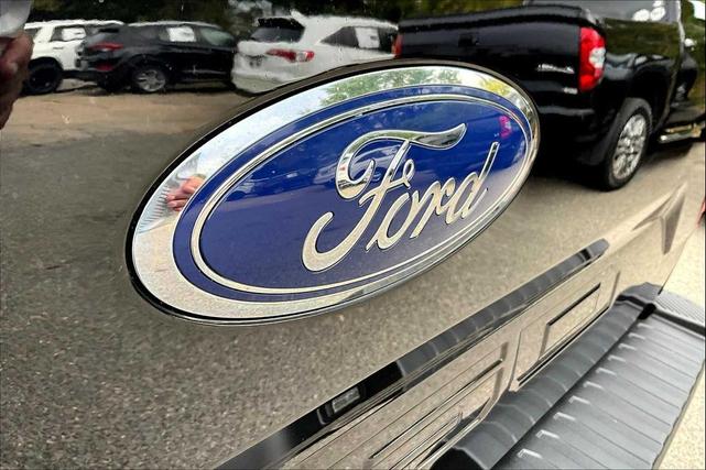 Photo of 2020 Agate Black Metallic Ford F-150