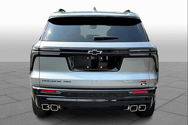 Photo of 2025 Sterling Gray Metallic Chevrolet Traverse