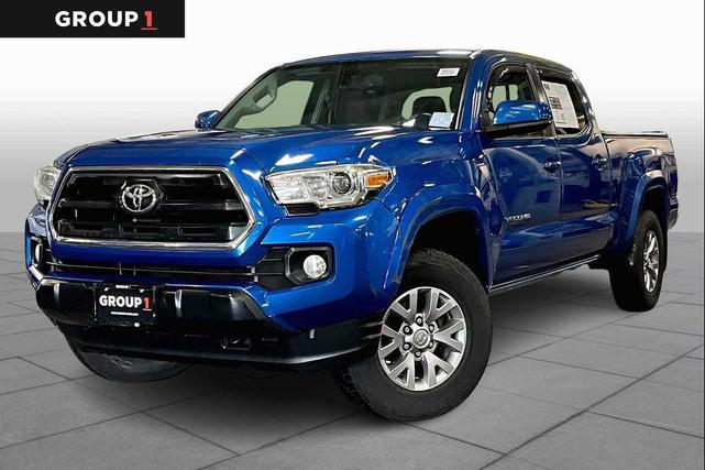 Photo of 2017 Blazing Blue Pearl Toyota Tacoma