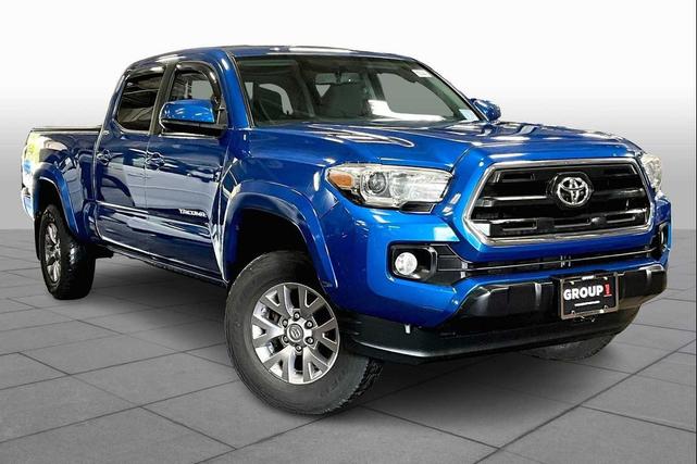 Photo of 2017 Blazing Blue Pearl Toyota Tacoma