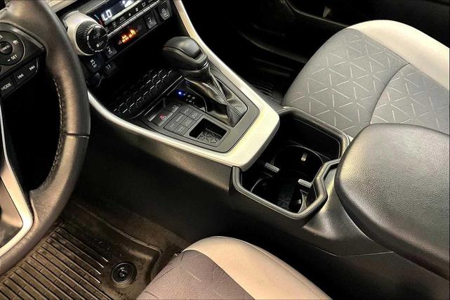 Photo of 2023 Ice Cap Toyota RAV4