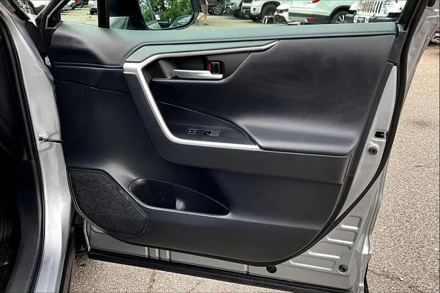 Photo of 2023 Silver Sky Metallic/Midnight Black Metallic Toyota RAV4 Hybrid