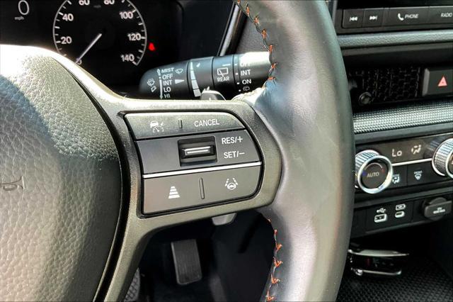 Photo of 2023 Platinum White Pearl Honda CR-V Hybrid