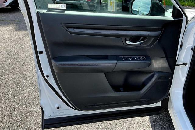 Photo of 2023 Platinum White Pearl Honda CR-V Hybrid