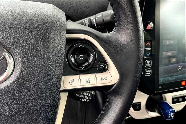 Photo of 2018 Titanium Glow Toyota Prius Prime