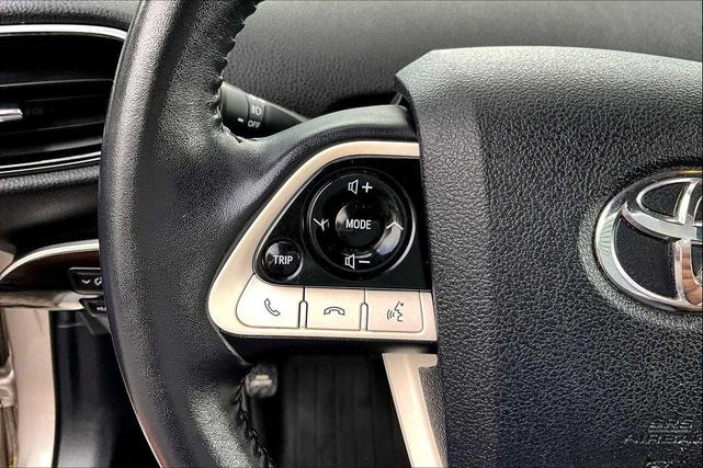 Photo of 2018 Titanium Glow Toyota Prius Prime