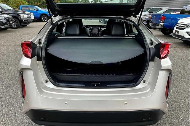 Photo of 2018 Titanium Glow Toyota Prius Prime