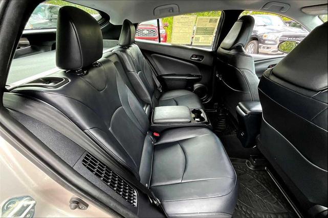 Photo of 2018 Titanium Glow Toyota Prius Prime