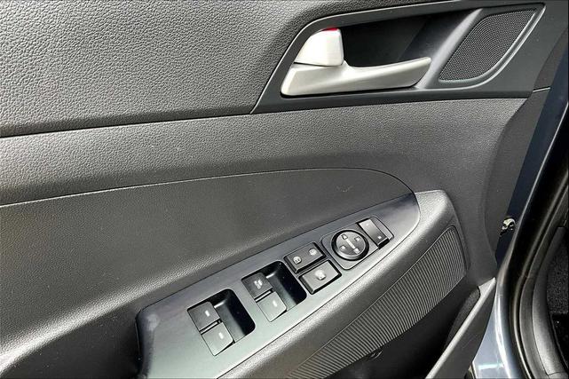 Photo of 2020 Dusk Blue Hyundai TUCSON