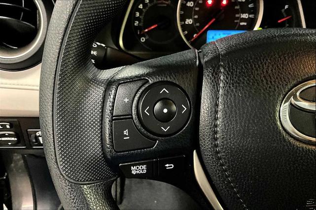 Photo of 2015 Magnetic Gray Metallic Toyota RAV4