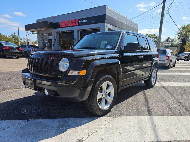 Photo of 2017 Black Clearcoat Jeep Patriot