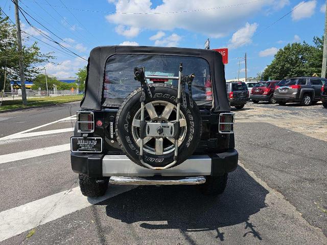 Photo of 2011 Black Clearcoat Jeep Wrangler