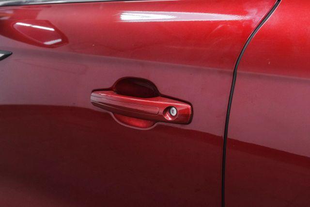 Photo of 2019 Red Lincoln Nautilus