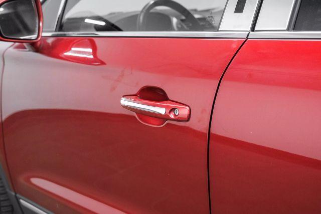 Photo of 2019 Red Lincoln MKC